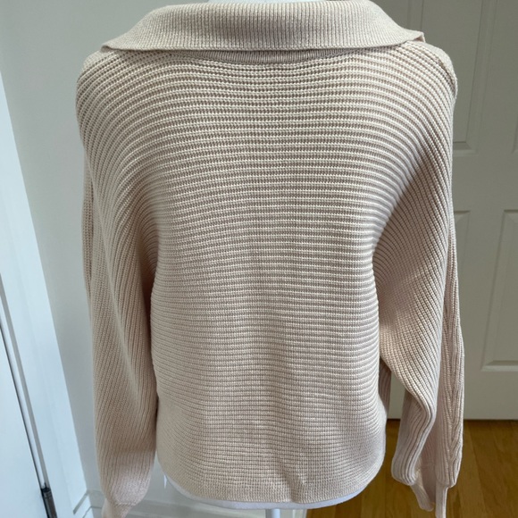 NWT CHYRII V Balloon Sleeve Sweater - Picture 8 of 14